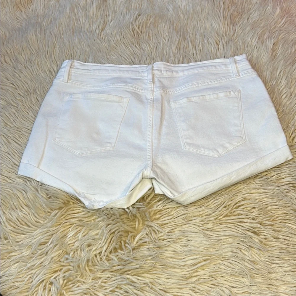 Frame Denim White Jean Shorts with Cuffed Hem - Picture 3 of 7